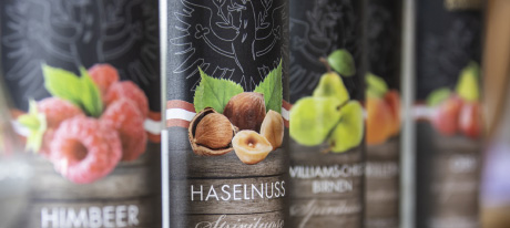 Dolomiti traditionelle Schnapsspezialitäten